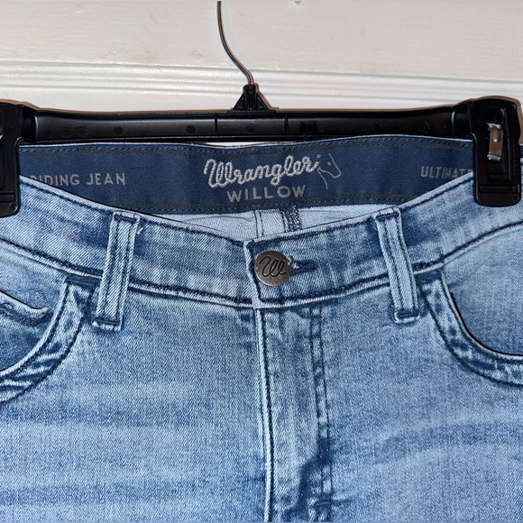 Wrangler Willow. ultimate riding jeans - Picture 2 of 4